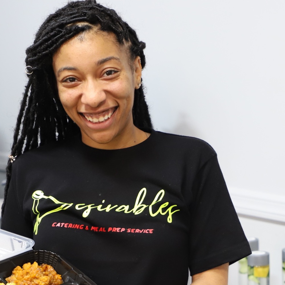 Meet your Posher, Desiree